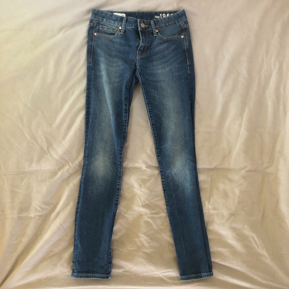 Gap 1969 Skinny Jeans